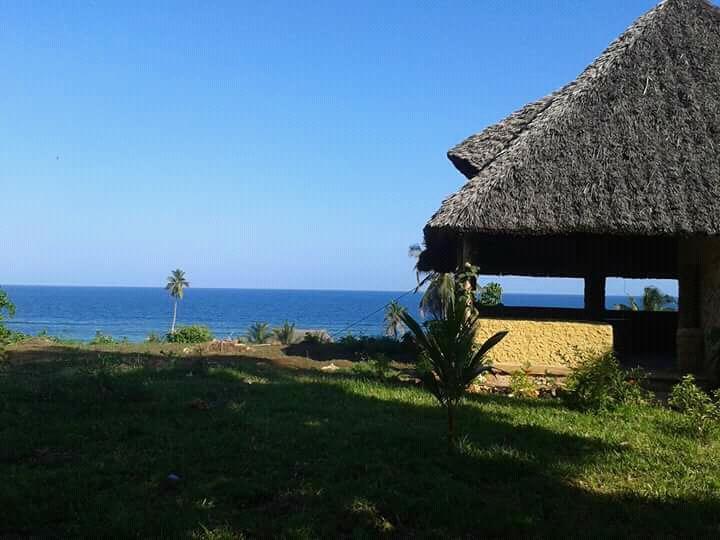 Mango Lodge Msambweni Kisimachande Exterior photo